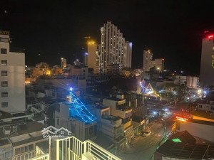 nhà 7 tầng mặt tiền đường bắc sơn, phường bắc nha trang gần biển hòn chồng , đầu tư thuận lợi