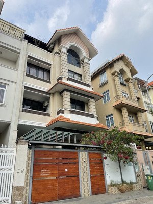 cho thuê biệt thự him lam kênh tẻ giá 73tr/th