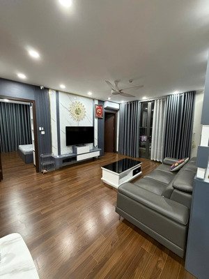 cho thuê gấp căn hộ 3 ngủ chung cư housinco 288 nguyễn xiển full đồ 16tr/tháng call 