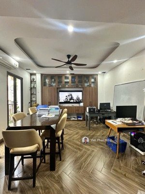 trịnh công sơn tây hồ, nhà đẹp 5 tầng ô chờ thang máy 40m2*5t mặt tiền 6,3m giá chào 15.5 tỷ