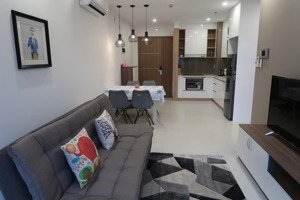 bán căn hộ cao cấp 1 phòng ngủ-51m2-tầng cao- view công viên- nhà đẹp