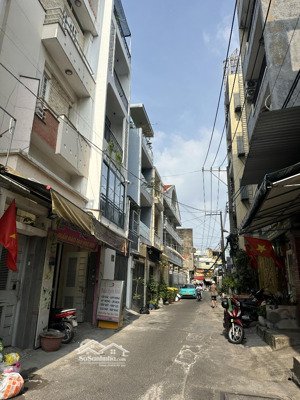 nhà mới 2 tầng - tân sơn nhì - giáp tân bình - 36m2 - nhỉnh 4tỷ