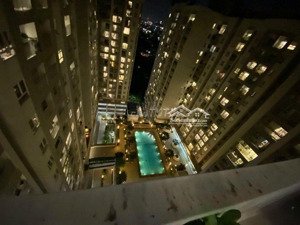 chính chủ cho thuê căn hộ lavita charm 2pn - 2wc (68m²) - view landmark 81 - gần metro bình thái