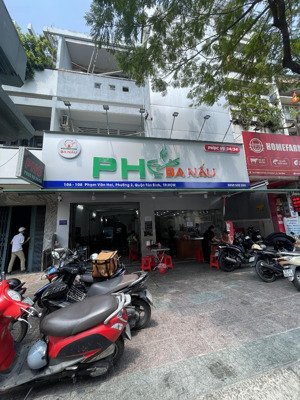 bán gấp nhà mtkd 108 phạm văn hai