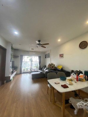 11tr 90m2 3pn lotus sài đồng full đồ 2 ban công