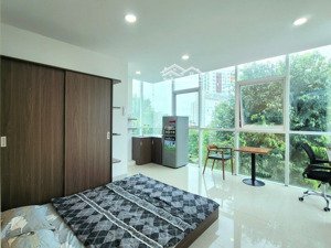 studio full nội thất - view kính ngay trường chinh - cầu tham lương