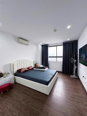 bán chcc 30t nguyễn chánh, 55m2, 2pn, đầy đủ nội thất, sổ đỏ cất két