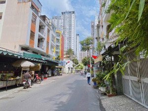 bán nhà đường 3/2 phường diên hồng, 32m2, gần chợ nguyễn tri phương, 5 tầng, giá 6.2tỷ