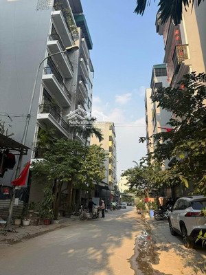 bán nhà phố giải phóng, phân lô ô tô tránh, 75m 4 tầng, giá 22.8 tỷ, hàng xóm đh bách- kinh- xây