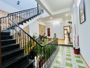 bán nhà 2 tầng, phường nam nha trang, giáp ranh sân bay cũ. cách biển chỉ 1,2km