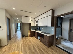 chính chủ cần bán căn hộ 3pn 2vs trục 15 tầng cao (3x) toà l2 landmark hồ thiên nga ecopark