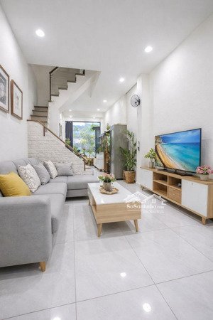 nhà đẹp 1 trệt 1 lửng gần gò dầu gần aeon tân phú