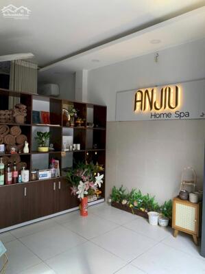 SANG NHƯỢNG SPA ĐANG HOẠT ĐỘNG TỐT – FULL NỘI THẤT – NGAY CHỢ HOÀNG HOA THÁM, TÂN BÌNH