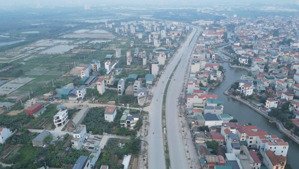 chính chủ bán 54m2 đất đấu giá xã lại yên, hoài đức cũ. sẵn sổ giao dịch.