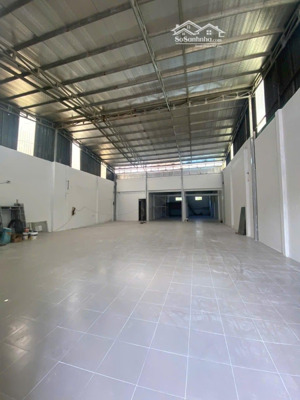 cho thuê kho, xưởng dt 220m2, mặt đường nguyễn lương bằng, kiến an, hải phòng.
