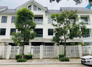 bán nhà vườn d4 geleximco - view trực diện vườn hoa - gần aeon mall hà đông.