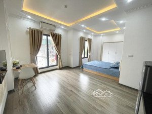 chính chủ bán toà nhà thang máy ngõ 39 phố giang văn minh chỉ 11,9 tỷ ba đình, cách phố 50m