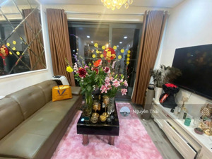 (giá chuẩn) bán căn 2 ngủ 2wc 72m2 dự án 90 nguyễn tuân, full đồ, có slot ô tô. giá 7,6 tỷ