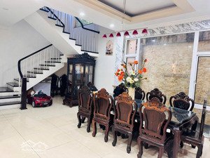 bán nhà minh khai, lô góc 3 thoáng, ngõ 3 gác tránh, trước nhà rộng, cho thuê tốt, nhà ở ngay.