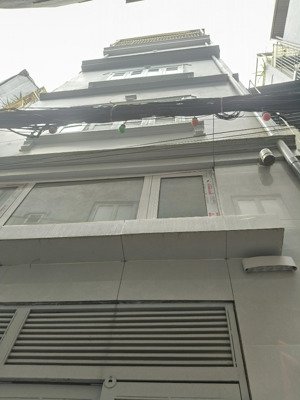 tây hồ, nhà dân xây, ngõ sh quay đầu, rải nhựa, đầy đủ công năng. dt 30m2 6 tầng mt 3.7m .