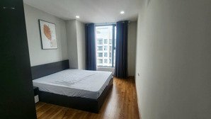 bán gấp cc 2pn, 86m2, 57 triệu vnd/m2 tại viễn đông star, view đẹp