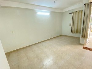 cho thuê nhà số 31/5 đường số 5, kp3, p. linh tây thủ đức, đường ô tô, an ninh tốt, giá rẻ