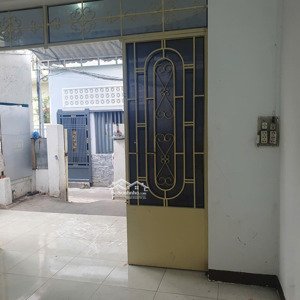 cho thuê nhà nguyên căn đường 2/4 gần chợ bầu (vĩnh thọ cũ) phòng khách 2pn phòng bếp rộng rãi