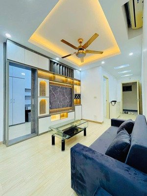 bán căn hộ gia đình nội thất đầy đủ mới