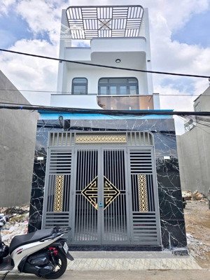 nhà phố 1t1l hoàn công - bửu hoà cũ- 3 phòng ngủ- 2wc - công năng đầy đủ- 82m2-3ty8