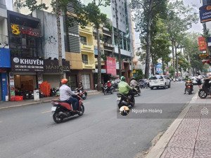 số 1 tân định! mặt tiền trần quang khải, quận 1. dt: (4 x 23m) 5 tầng, vuông vức. chỉ 29,5 tỷ tl