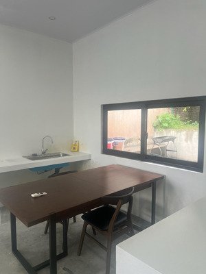 nhà mặt đường 295 cũ, cách cổng chùa phật tích 300m