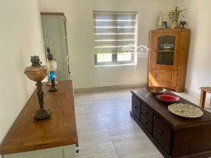 cho thuê, biệt thự 2,5 tầng mặt tiền đường 10.5m, vỉa hè 7.5m! nại hiên đông, sơn trà giá: 35tr