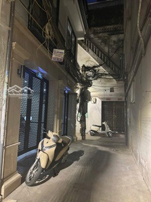 tài sản lõi kim mã 7 tầng thang máy lô góc 3 mặt thoáng