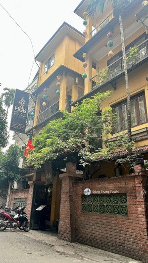 siêu hiếm kinh doanh, ôtô tránh, phố đào tấn, ba đình; dt 130m2, mặt tiền 11m, giá chỉ 83 tỷ