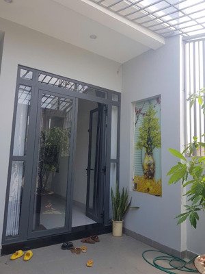 bán nhà 01 trệt 1 lầu ( 1 tum ) sổ hồng riêng - hoàn công ( hướng tây )