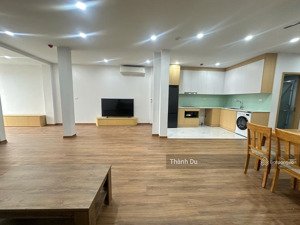 cho thuê căn hộ cao cấp full nội thất - view hồ 125m2 3 pn full nội thất mới bồ đề , long biên