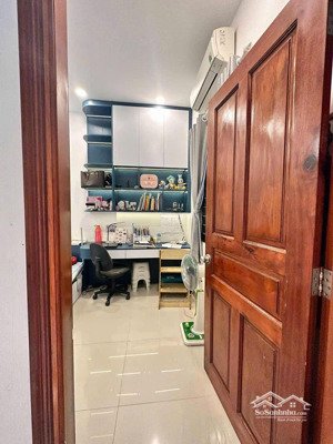 bán nhà 2 tầng ngay khu vip bên sông, ngay sau gigamal, sát nhà hàng bên sông giá 7.9 tỷ