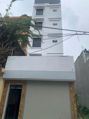 hiếm nhà dòng tiền vĩnh yên phân lô 96m , 5 tầng , 10.6 tỷ có thương lượng.