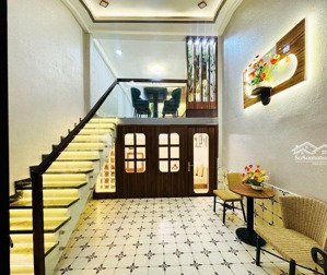 nhà mới hậu giang quận 6, dt: 4.1mx12m, 4 tầng kiên cố , chủ chào 6.79 tỷ còn thương lượng.