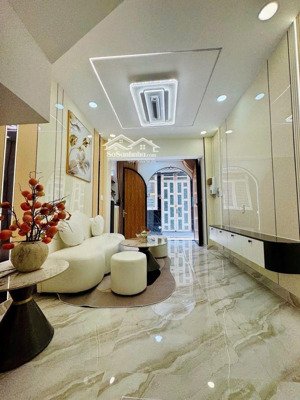 nhà hiếm - 30m2 - 2 tầng mới, hẻm 3m thông dạ nam - vừa ở vừa kinh doanh nhỏ - 5t3
