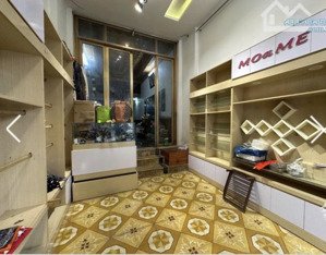 bán nhà chính chủ mặt phố chi lăng