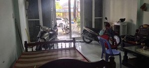 bán nhà 2 tầng đường 7,5m, lề 4,5m. dt 72m2, ngang rộng 4,5m ngay vùng lõi đô thị hải châu đà nẵng