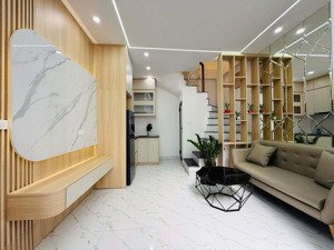 bán nhà phố thanh nhàn, 19m2 x 4 tầng 3 ngủ đủ nội thất, xây mới cứng, sổ vuông, ko qh, giá 5,25 tỷ