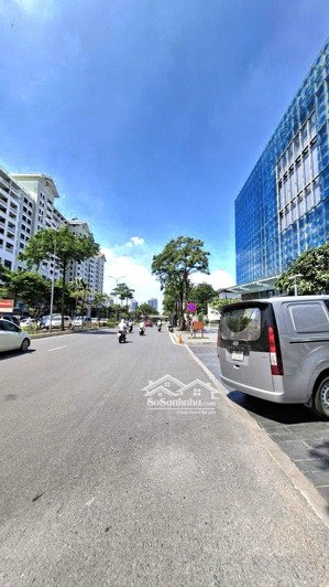 bán nhà mặt phố đào tấn 185m2, 9 tầng giá: 120 tỷ. ba đình