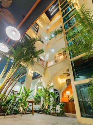 bán toà căn hộ, dòng tiền 180tr/tháng,giá chỉ 33,x. trần văn thành, ngũ hành sơn. lh: 