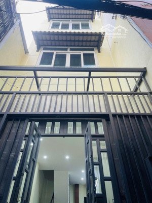 quận 1 - trần đình xu - 4 tầng btct - chỉ 9.5 tỷ - nhà mới đẹp - hẻm thông ở ngay!