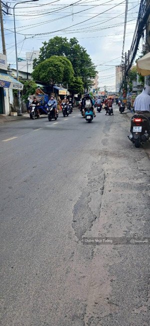 nhà mặt tiền kd siêu đỉnh, 3 tầng kiên cố, 4m x 18m, (72m2) nguyễn tư giản, gv, giá hơn 10ty xíu