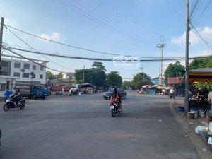 mảnh đất đẹp cổ bi gl-ngõ to thoáng-61m2-rộng rãi xây nhà ở hoặc đầu tư quá đẹp-chỉ nhỉnh 4tỉ