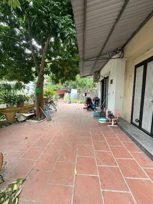 tây mỗ dân xây lô góc view hồ 40m tầng giá 6,8 tỷ có thương lượng , thế đất cao vượng khí , gân chợ