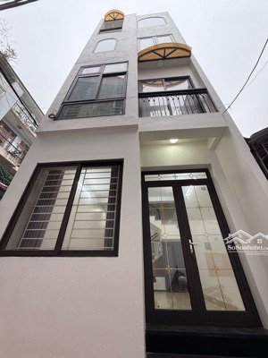 bán nhà đức giang 45m2 lô góc - sát bình minh garden - dân xây mới đẹp - nhỉnh 8 tỷ